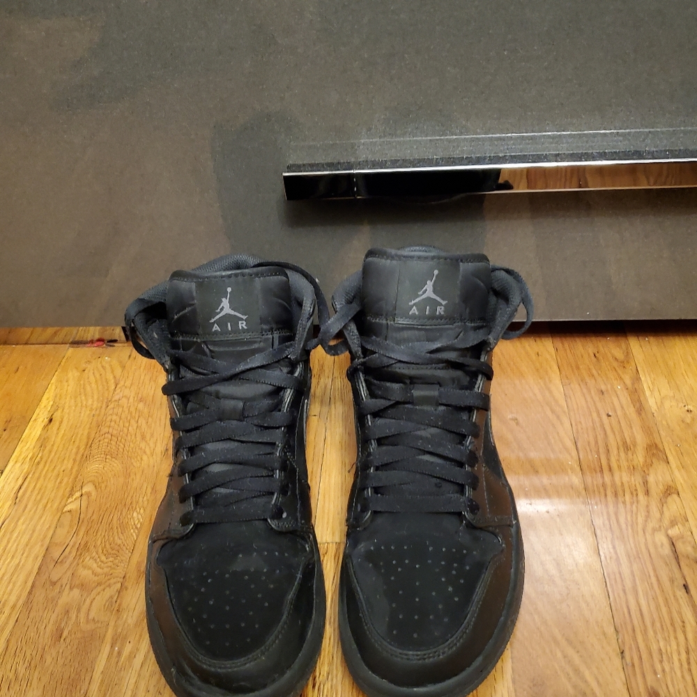 Nike Jordan 1s sneakers